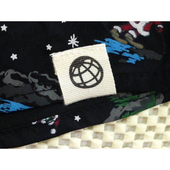 NWT Free Planet Mens All Over Christmas Button-Up Shirt Black Reindeer & Santa M - Picture 7 of 11